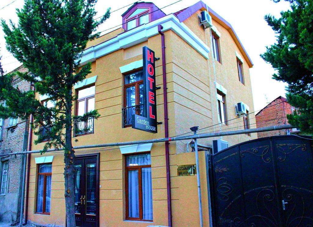 Hotel Garden House Tbilisi Buitenkant foto